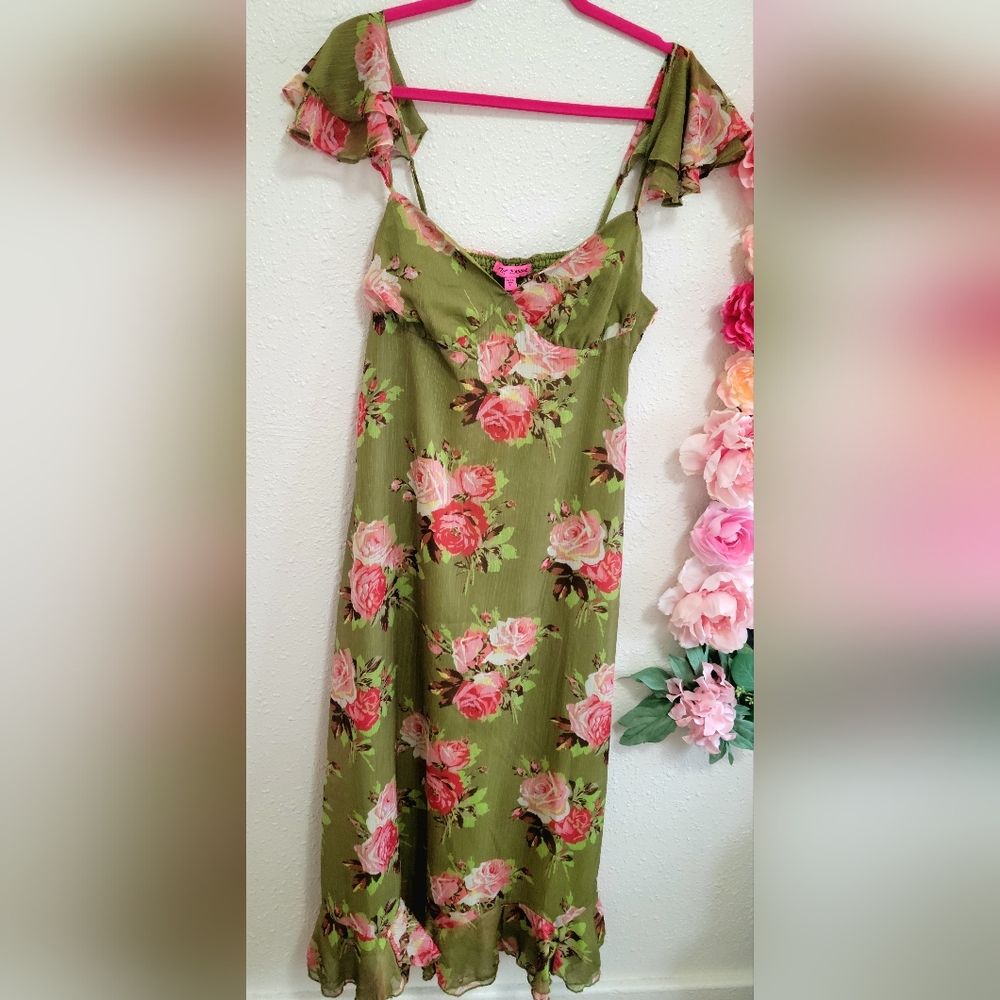Betsey Johnson Spring Dress